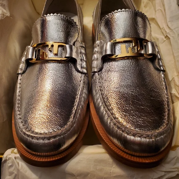 NIB Fendi O'Lock Loafers - Picture 5 of 6